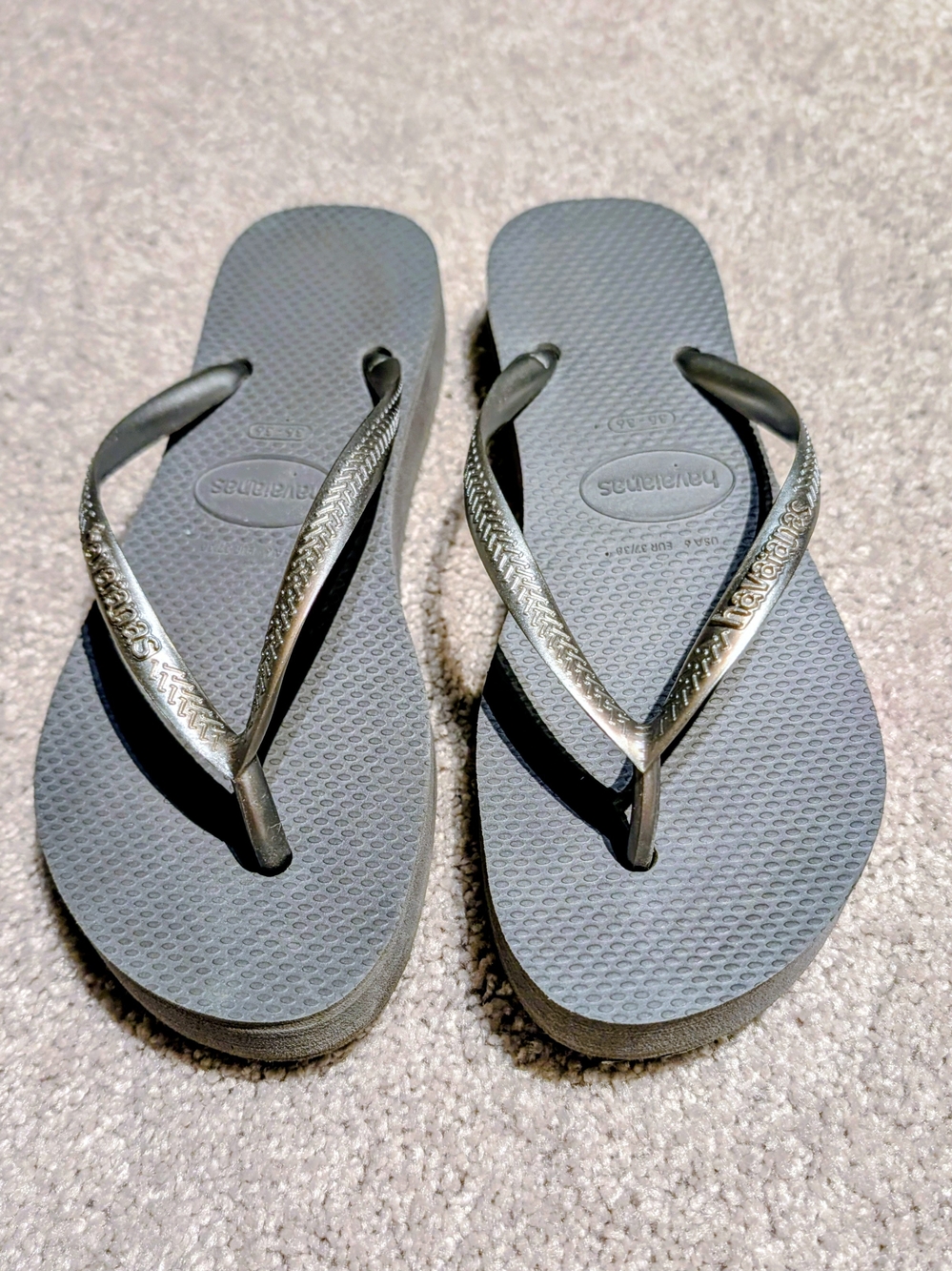 Havaianas Women’s Platform Flip Flop Sandals - Gray and Silver - Size 6